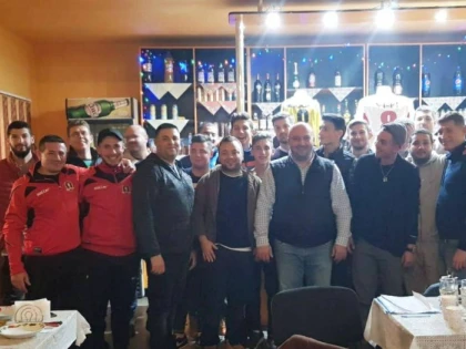 Victoria Felnac se regrupează pentru un retur pozitiv