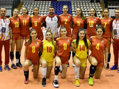 Victoria Nădlac dă antrenor şi două voleibaliste la Europenele sub 17 ani