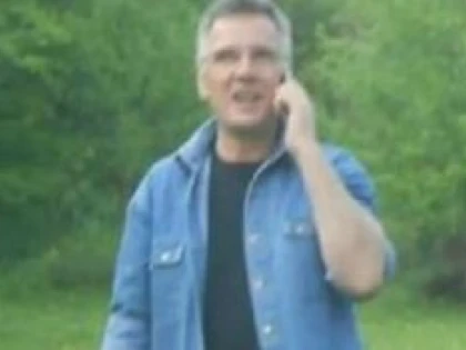 (VIDEO) PROFESOR ACUZAT CA A HARTUIT SEXUAL O ELEVA DE 14 ANI. POLITIA A DESCHIS O ANCHETA