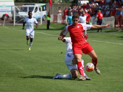 Vineri se reia Liga a II-a la fotbal! Patru meciuri vor fi la TV