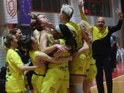 Visul finalei este la un pas distanţă! FCC Baschet UAV câştigă din nou la Satu Mare şi are 2-0 la general