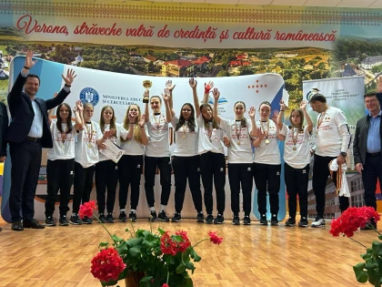 Voleibalistele de la Liceul Teoretic „Jozef Tajovsky” Nădlac sunt campioane ONSȘ!