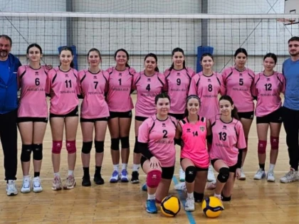 Voleibalistele de la Westar au legat două victorii și s-au calificat la turneul semifinal