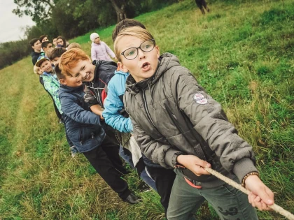 Vrei să organizezi o tabără sau o excursie pentru copii? Iată câteva sfaturi utile