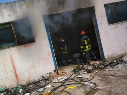 Weekend cu șapte incendii, pentru pompierii arădeni