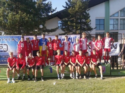 Weekend de poveste pentru Viitorul Arad: juniorii s-au remarcat la Zlatibor, iar grupa 2016 a bătut tot la Ghiroda!