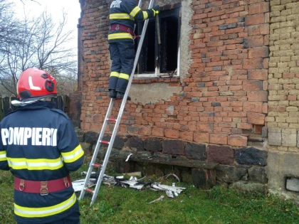 Weekend încărcat pentru pompierii arădeni