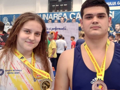 Weekend plin pentru sportivii de la CSS Gloria: medalii la fotbal, lupte, judo și gimnastică! (FOTO)