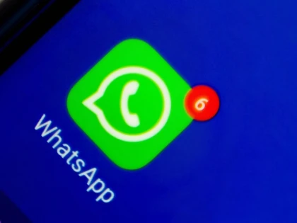 WhatsApp va continua controversata actualizare a politicii sale de confidenţialitate