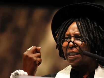 Whoopi Goldberg, suspendată două săptămâni de ABC News