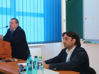 Workshop de medicină dentară la UVVG Arad
