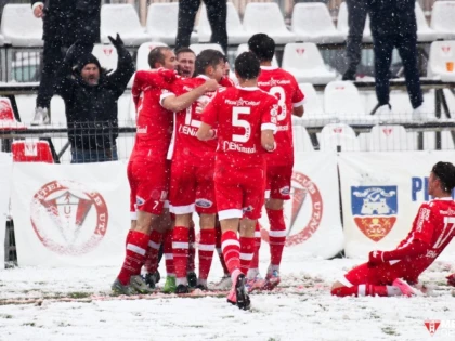 Zăpada bucuriei, la Şiria: UTA a învins Chindia cu 2-1!
