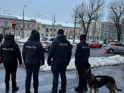 Zeci de elevi au fost găsiți în baruri, în timpul orelor, în urma controalelor desfășurate de polițiști și jandarmi în Arad