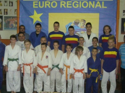 ZIUA JUDOULUI ARADEAN SI EURO LIGA REGIONALA REUNESC PE TATAMI PESTE 500 DE SPORTIVI! (FOTO)